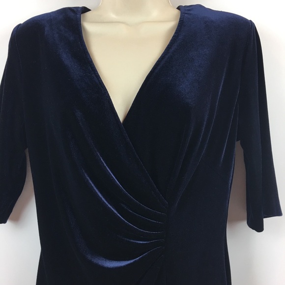 Connected Apparel |  Velvet Dress - Picture 3 of 5